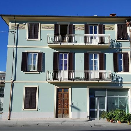 Fiore Di Loto Hotel Капанари Екстериор снимка
